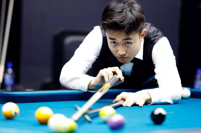 巨大压力 巨大压力