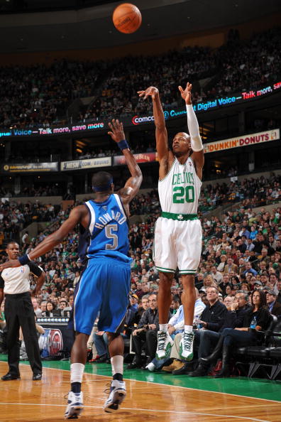 入探讨的主 入探讨的主